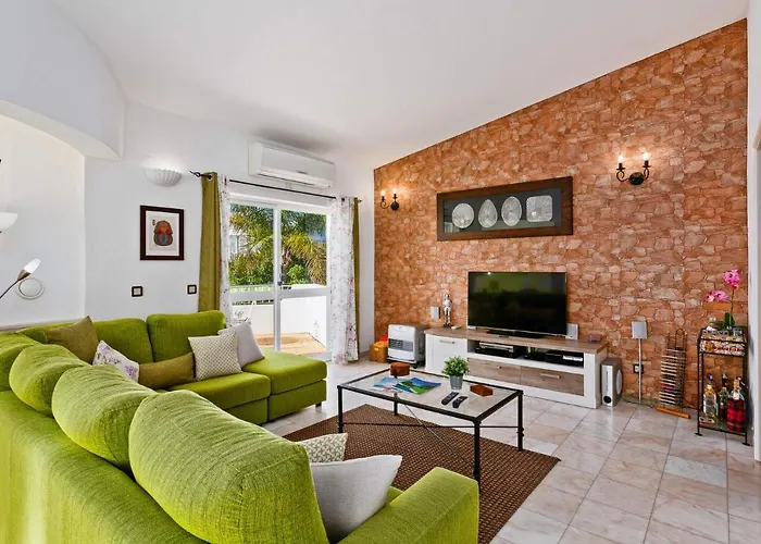 Villa Ninho Da Aguia By *