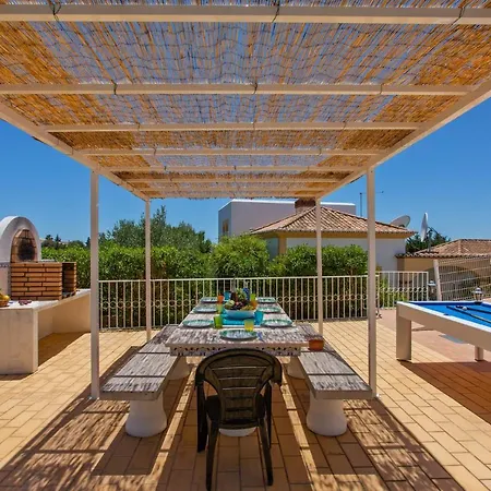 Ninho Da Aguia By Willa